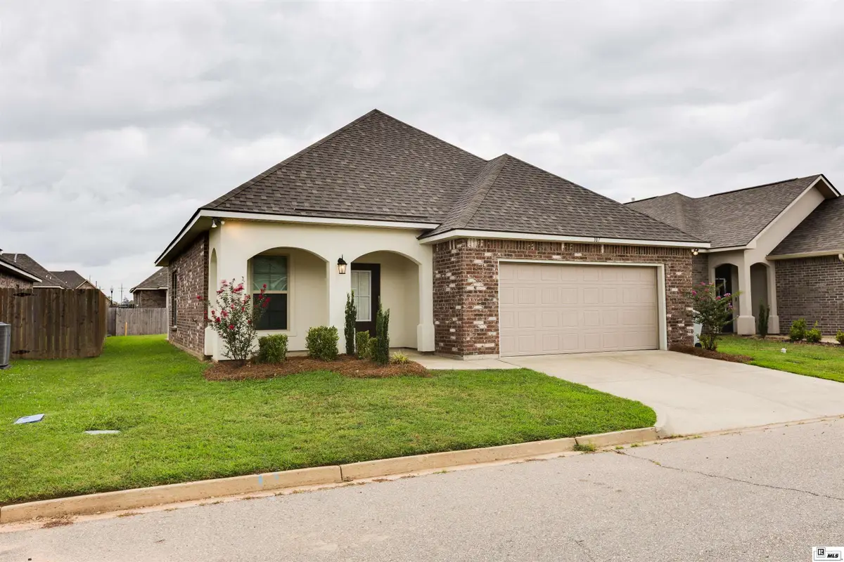 107 Lynnhaven Street, Monroe, LA 71280 - #1