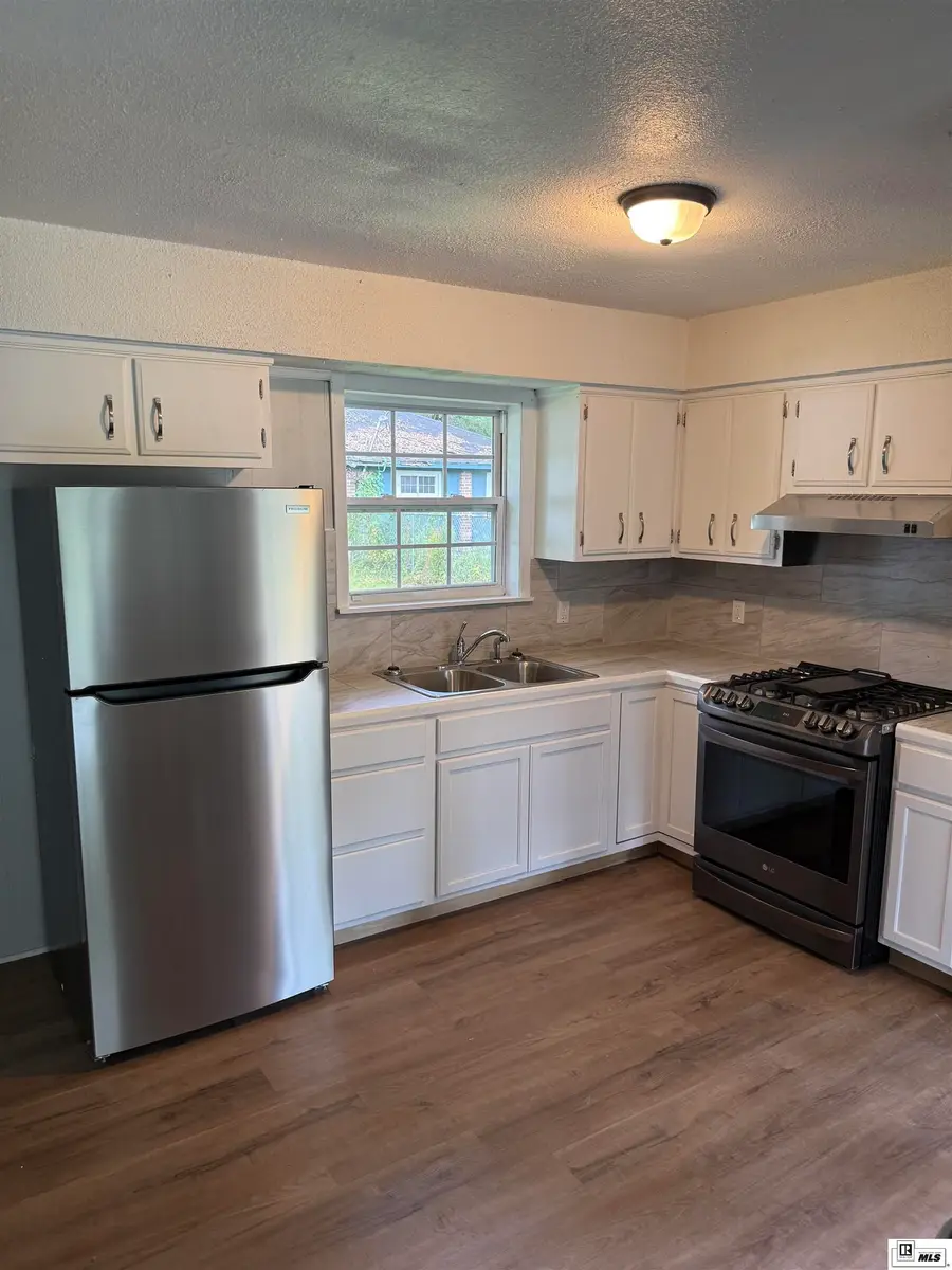 303 Columbia Avenue, Monroe, LA 71203 - #3