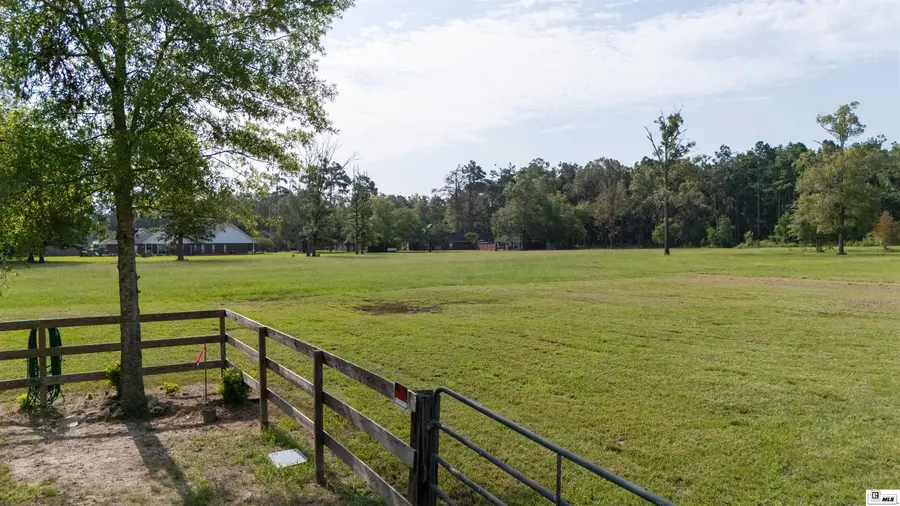 304 Collinwood Drive, Monroe, LA 71203 - #3