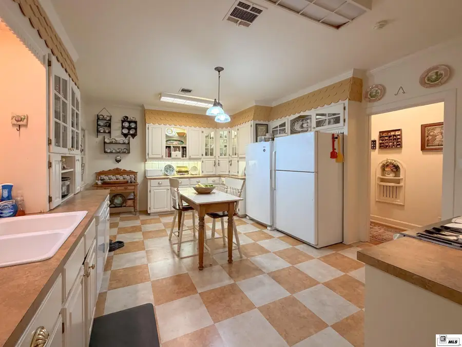 1704 N 5th Street, Monroe, LA 71201 - #3