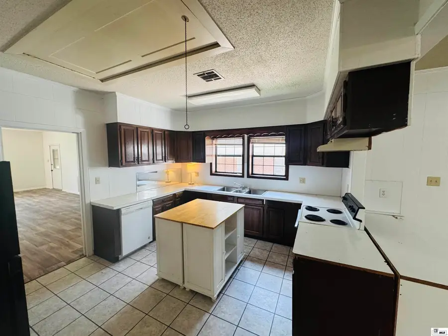 6728 Kinloch Street, Winnsboro, LA 71295 - #3