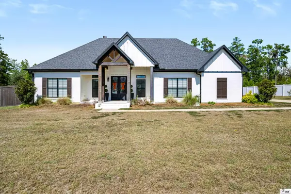 401 Pelican Grove Drive, Calhoun, LA 71225