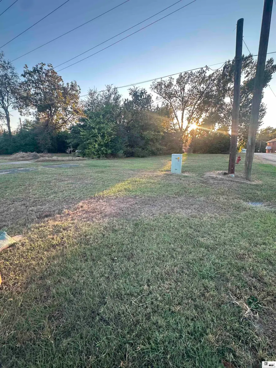 502 Broadway Street, Mangham, LA 71259 - #3