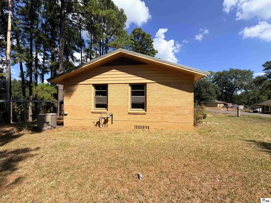 1101 Pine Drive, Farmerville, LA 71241 - #2