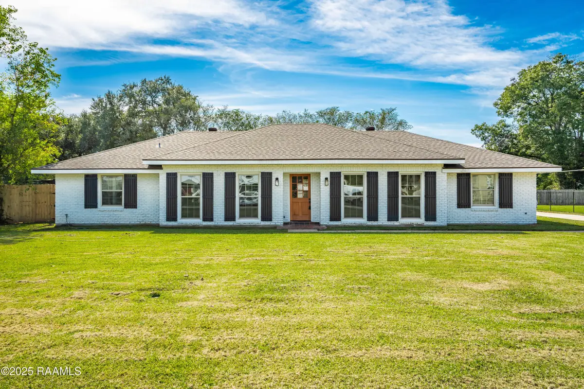 632 Washington Street, Breaux Bridge, LA 70517 - Image #1