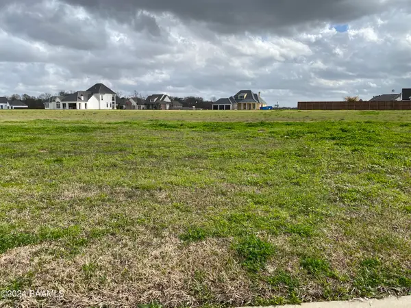 202 Ivy Cottage Drive, Youngsville, LA 70592