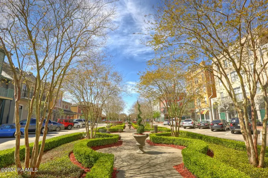 201 Settlers Trace Boulevard #2401, Lafayette, LA 70508 - Image #3