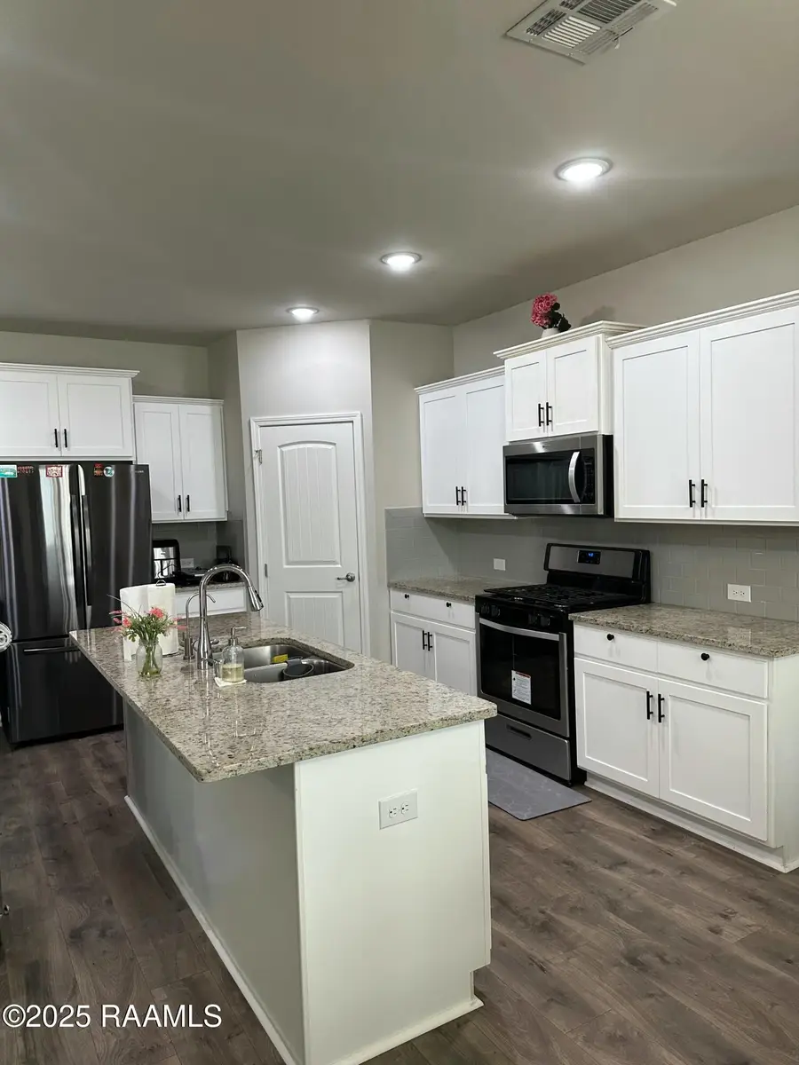 202 Rue Cordorcet, Youngsville, LA 70592 - Image #3