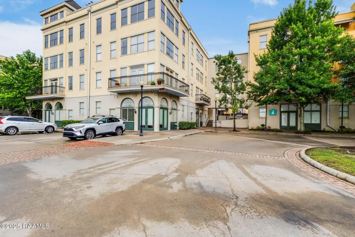 201 Settlers Trace Boulevard #4404, Lafayette, LA 70508 - Image #1