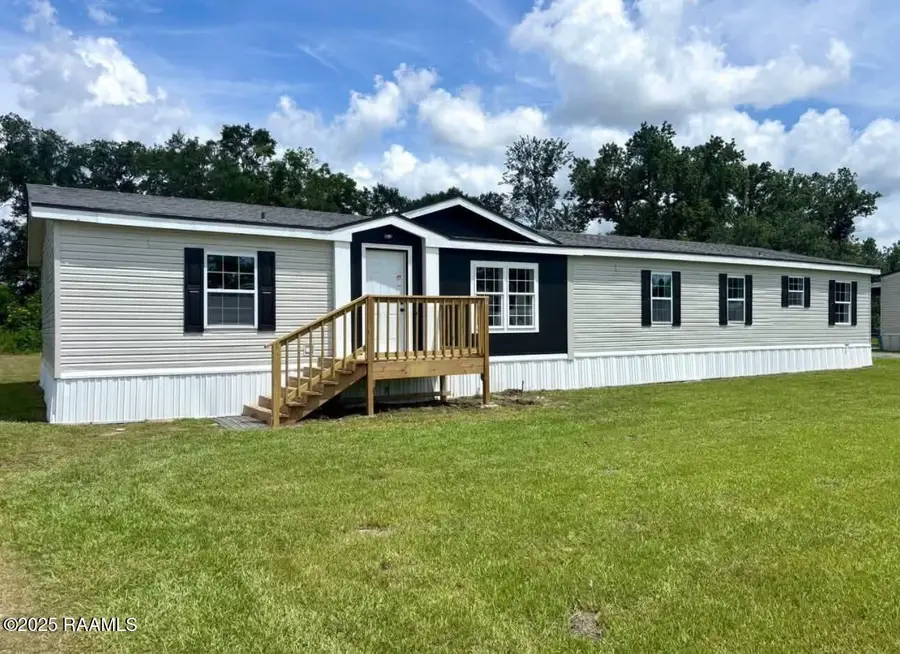 1075 Poydras Place, Breaux Bridge, LA 70517 - #2