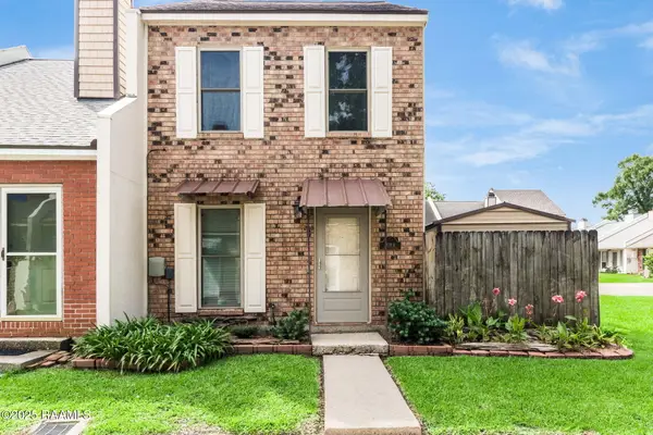 209 Long Plantation #A, Lafayette, LA 70508