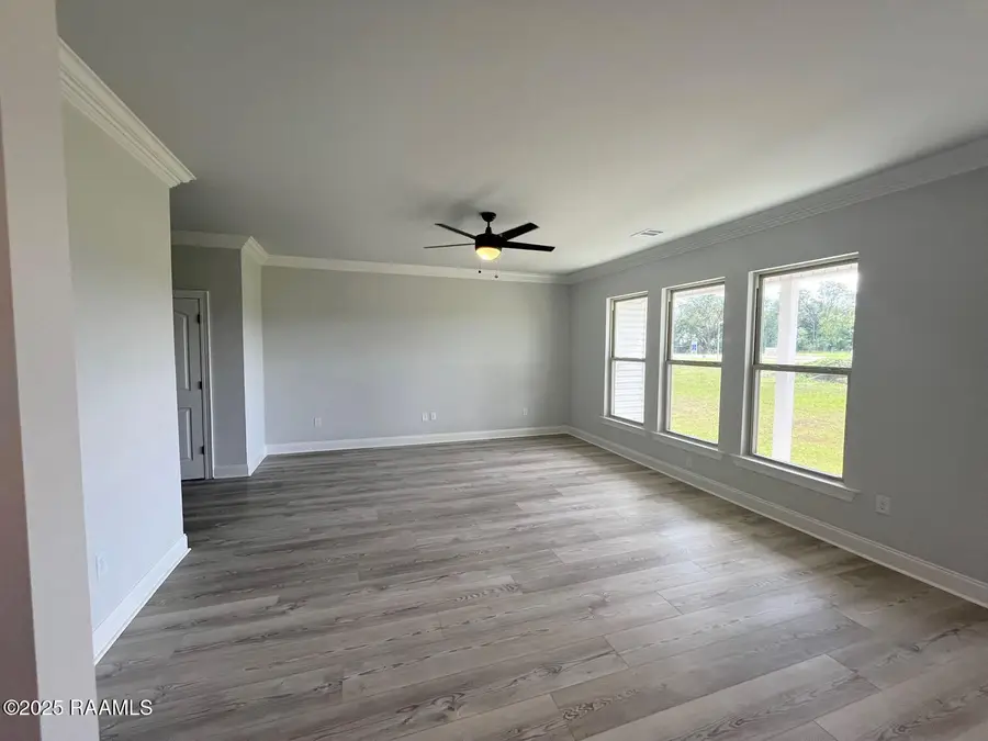 105 Nandina Drive, Scott, LA 70583 - Image #2