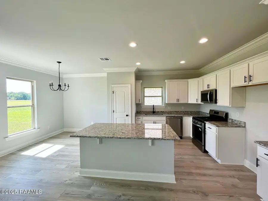 105 Nandina Drive, Scott, LA 70583 - Image #3