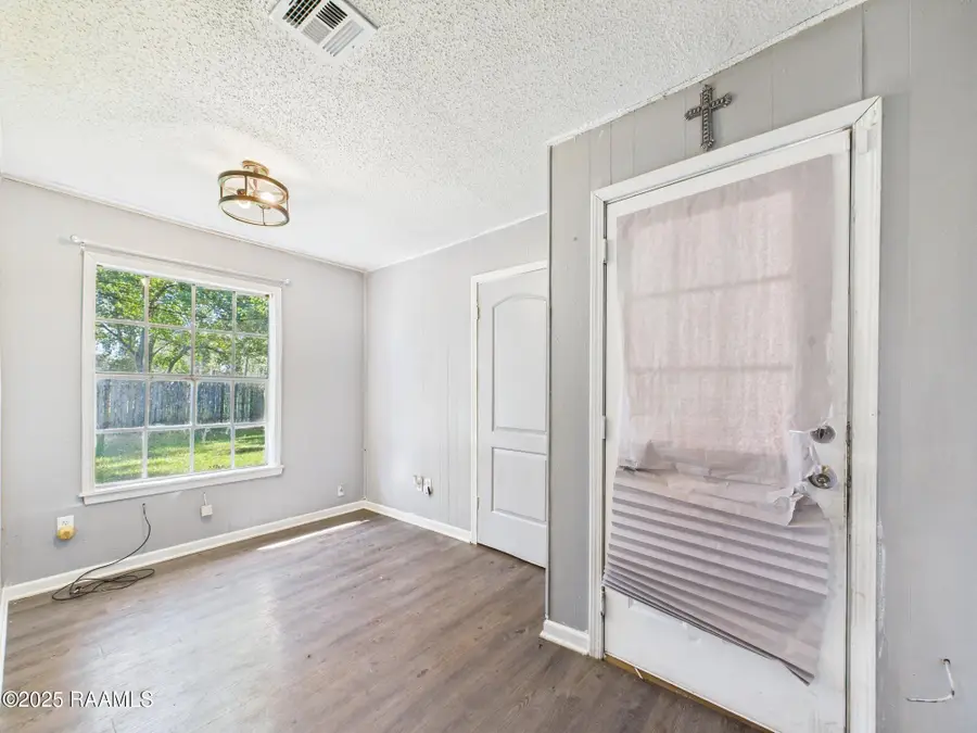 219 Hammond Road, Lafayette, LA 70501 - Image #3