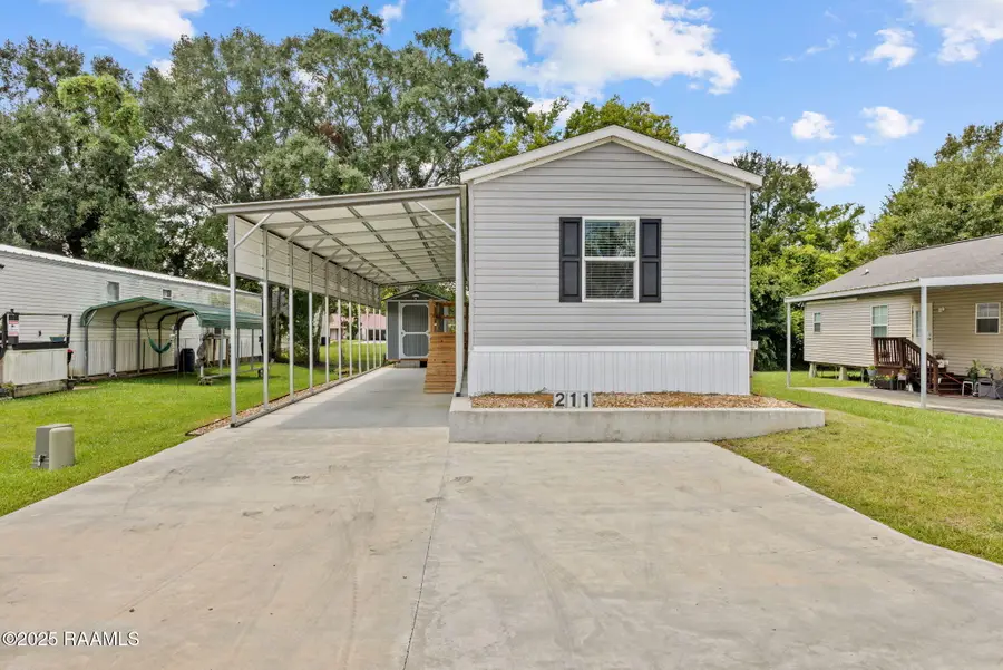 211 Watermark Drive, Lafayette, LA 70501 - Image #2