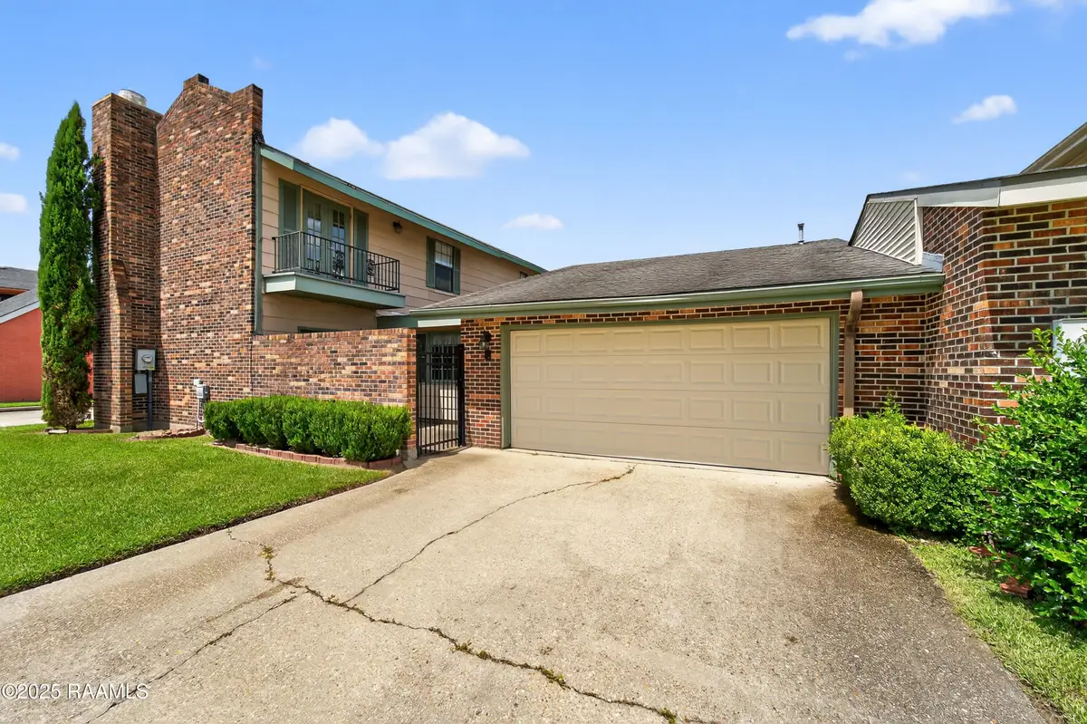 1009 Rue De Pierre, New Iberia, LA 70563 - Image #1