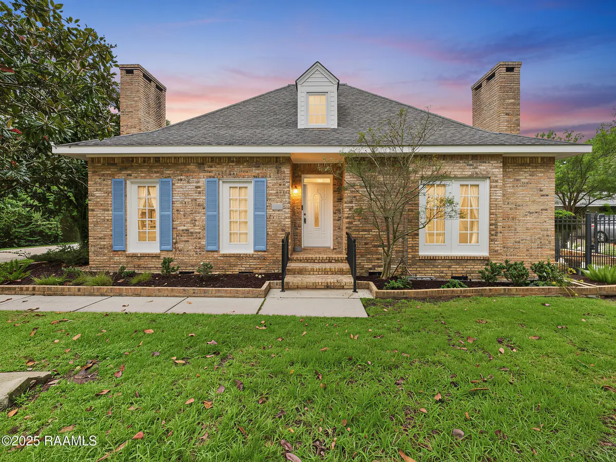 523 Esplanade Drive, Lafayette, LA 70508 - Image #1