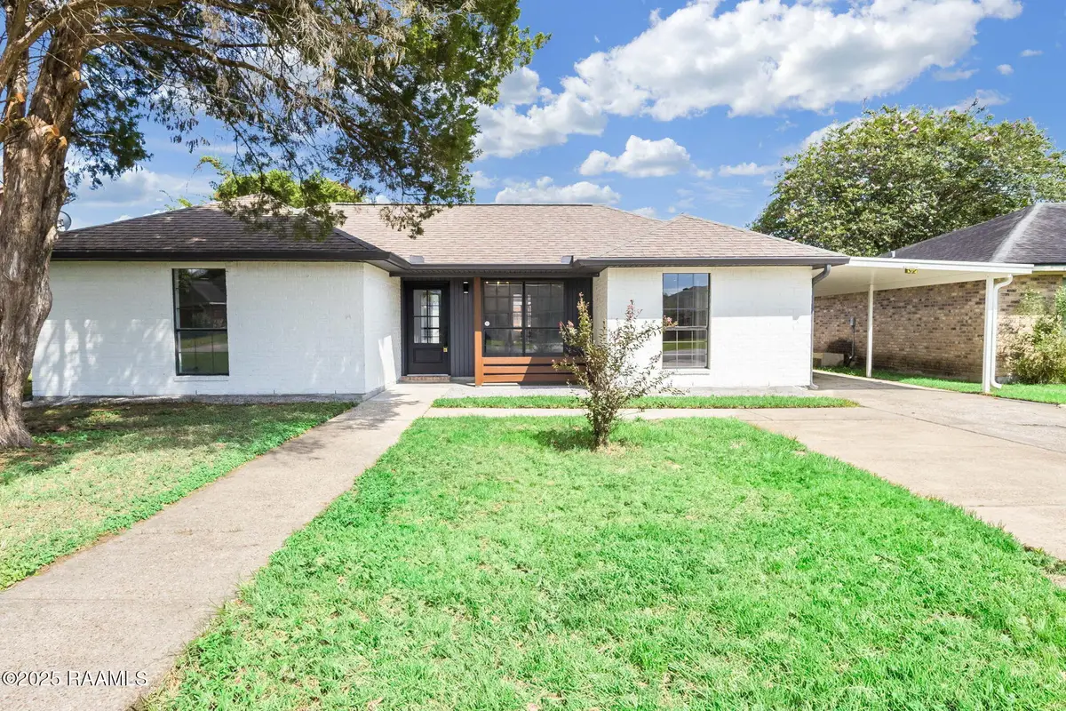 113 Pebble Beach Drive, Youngsville, LA 70592 - Image #1