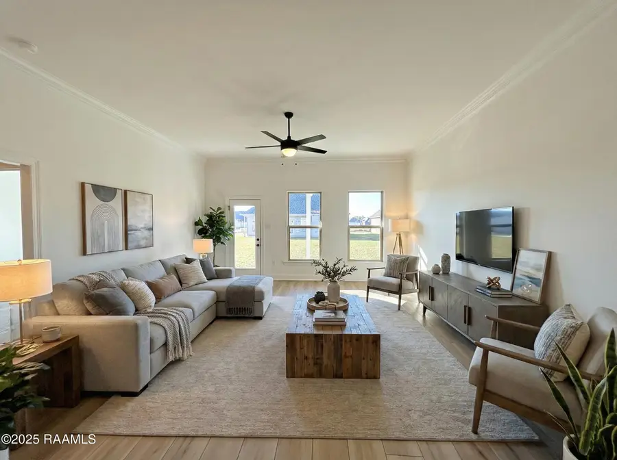 110 Elmwood Meadows Drive, Lafayette, LA 70506 - Image #2