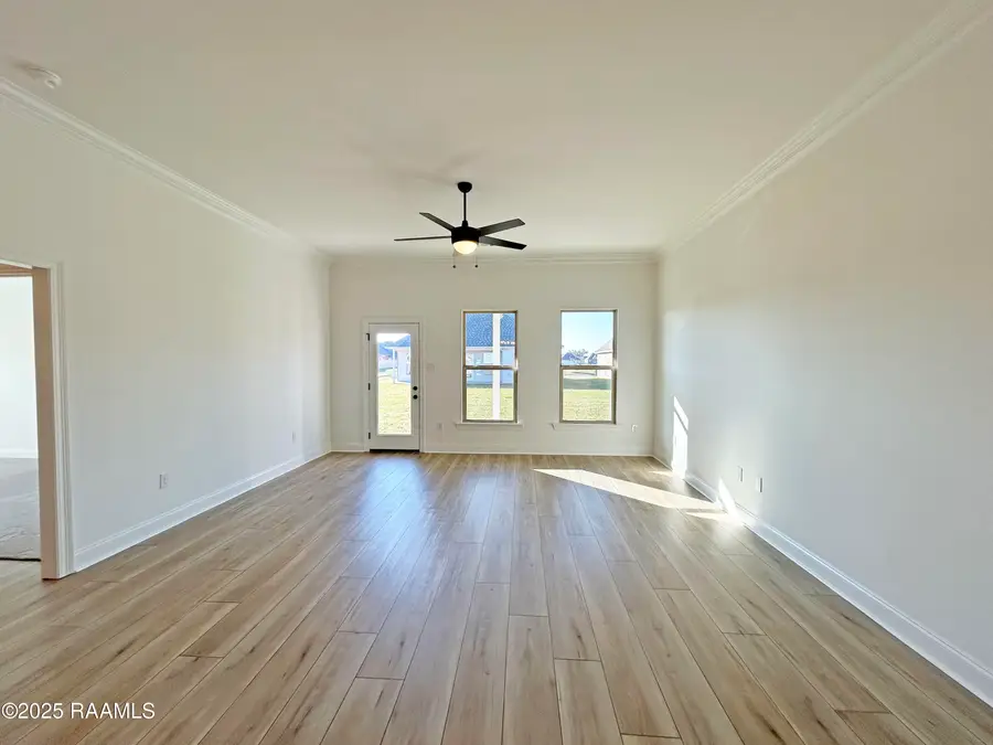 110 Elmwood Meadows Drive, Lafayette, LA 70506 - Image #3