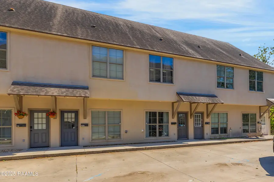 1402 Jefferson Street #203, Lafayette, LA 70501 - #2