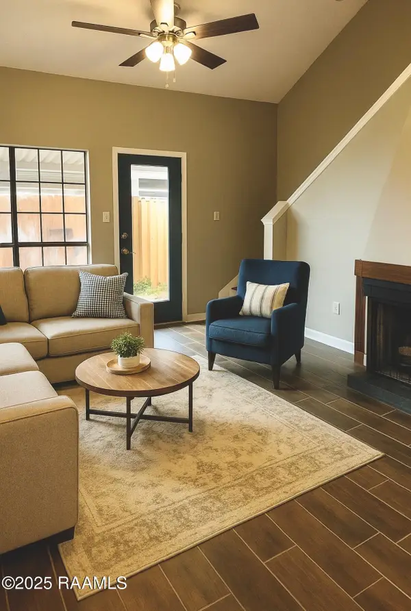 202 Long Plantation Boulevard #F, Lafayette, LA 70508