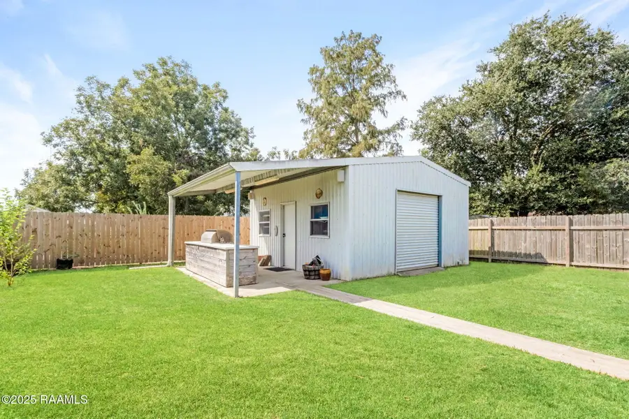 217 Longleaf Drive, Broussard, LA 70518 - Image #2