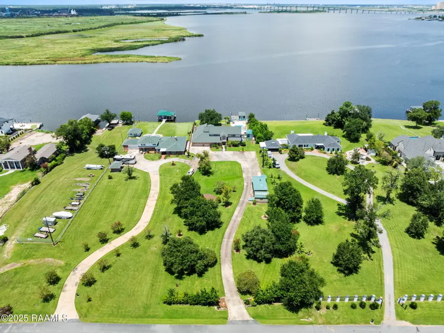 3840 Bluff Lane, Lake Charles, LA 70605 - #3