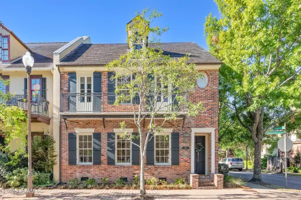 323 Richland Avenue, Lafayette, LA 70508