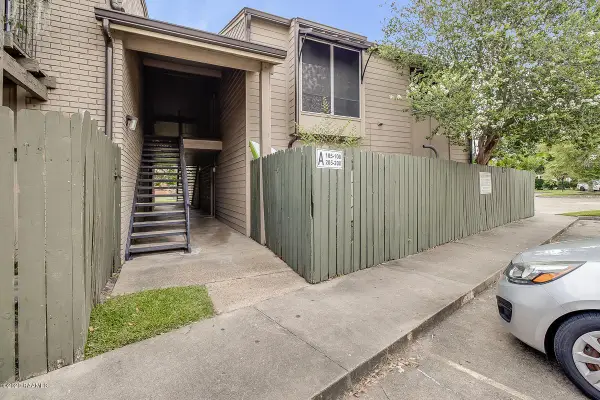 220 Doucet Road #207-A, Lafayette, LA 70503