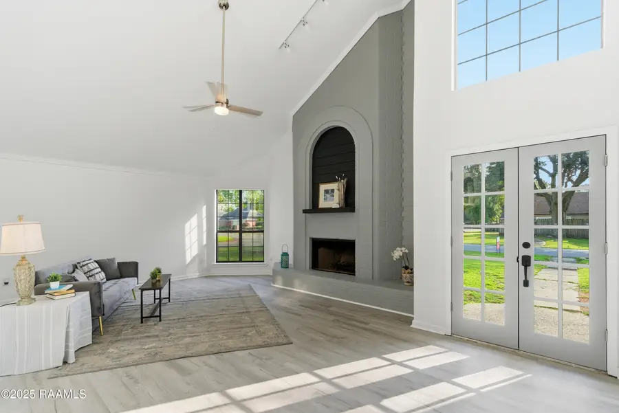 939 Rosedown Lane, Lafayette, LA 70503 - Image #2