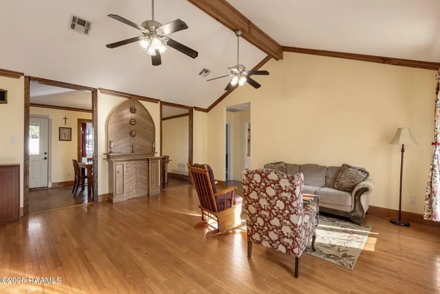 1239a Barras Road, Parks, LA 70582 - Image #2