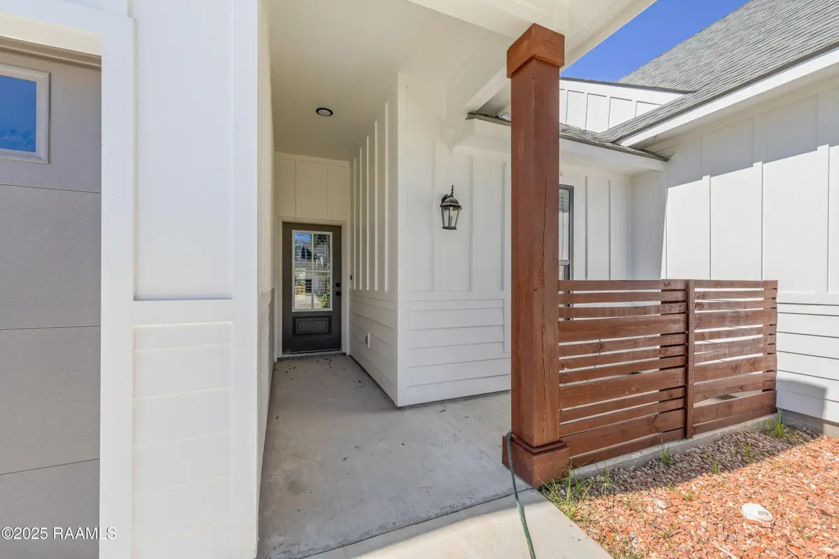 126 Frontier Lane, Scott, LA 70583 - Image #1