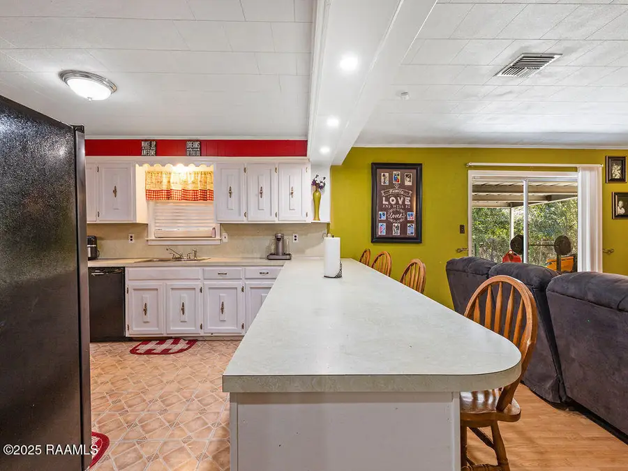 617 Sidney Drive, Breaux Bridge, LA 70517 - Image #3