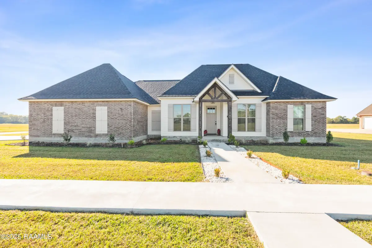 11511 Baker Senior Drive, Abbeville, LA 70510 - Image #1