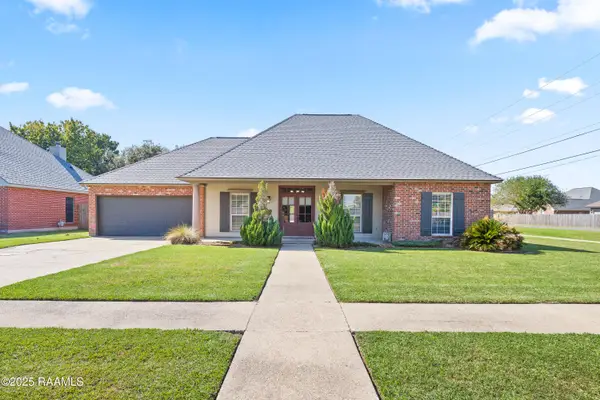 100 Piedmont Lane, Youngsville, LA 70592