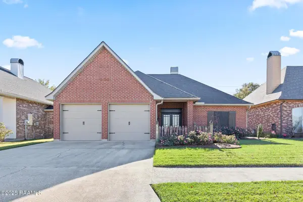 516 Kings Cove Circle, Lafayette, LA 70508
