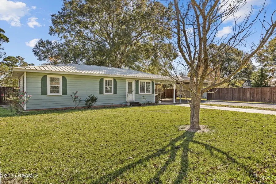 1039 Craig Street, Ville Platte, LA 70586 - Image #2
