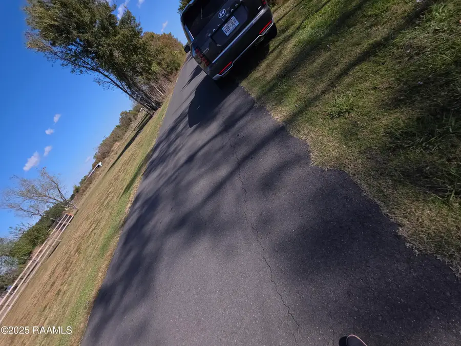 000 Redbud Road, Arnaudville, LA 70512 - Image #3
