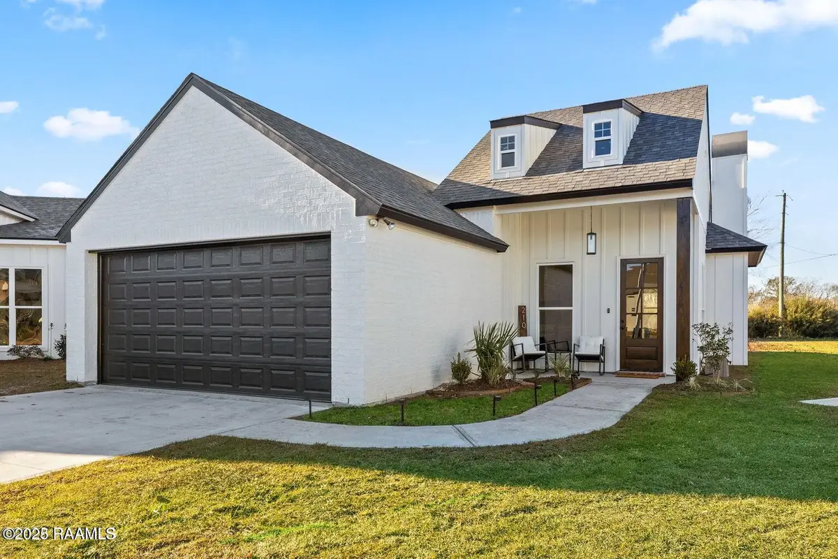210 San Sebastian Drive, Youngsville, LA 70592 - Image #1