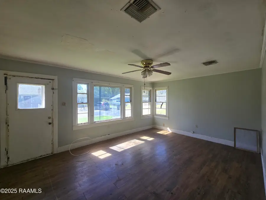 1002 Loraine Street, Abbeville, LA 70510 - Image #3