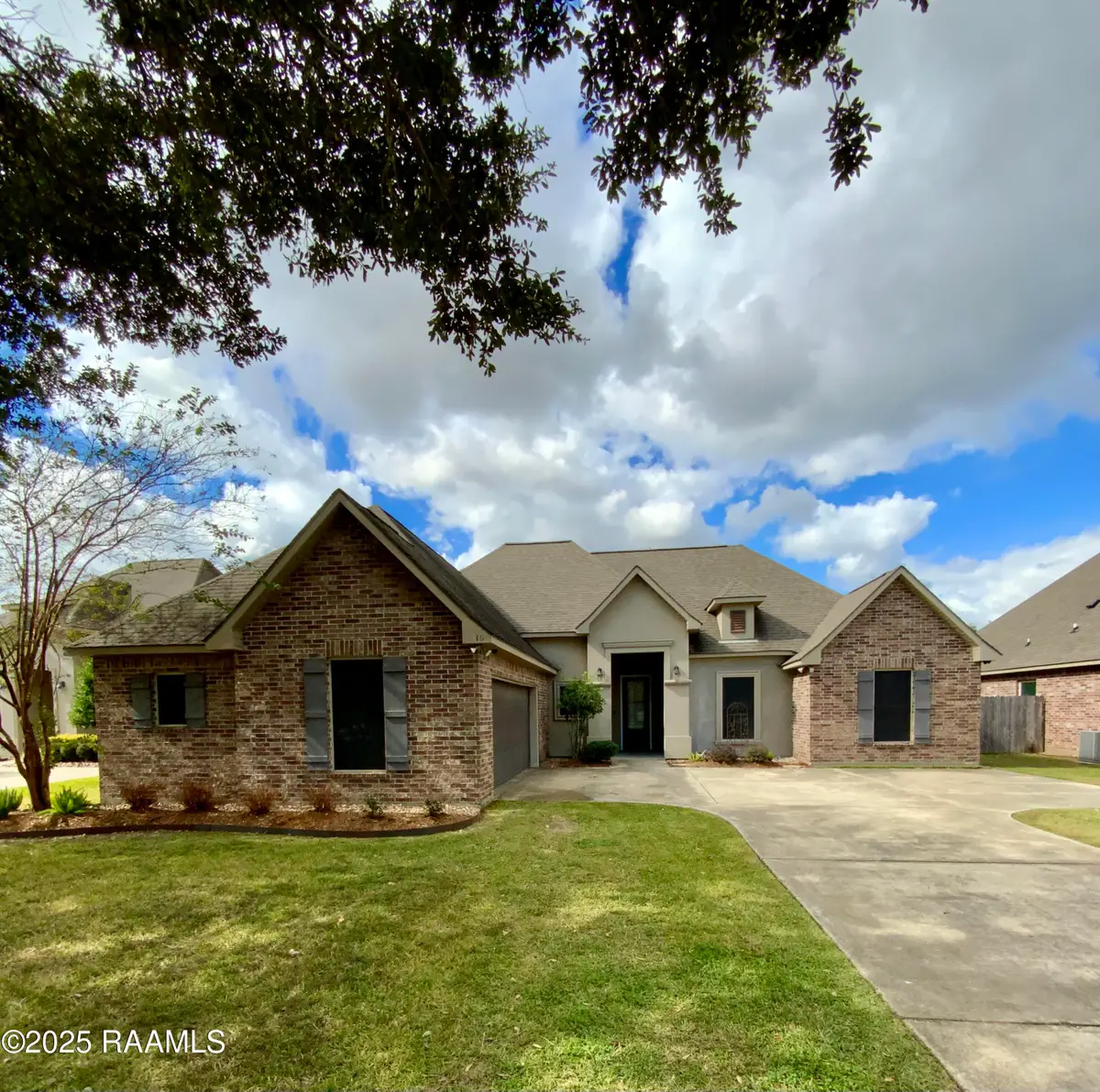 110 Terrace Oak Lane, Broussard, LA 70518 - Image #1