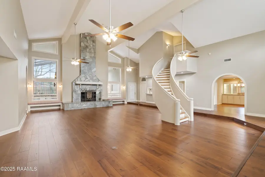 16 Duperier Oaks Drive, New Iberia, LA 70563 - Image #3