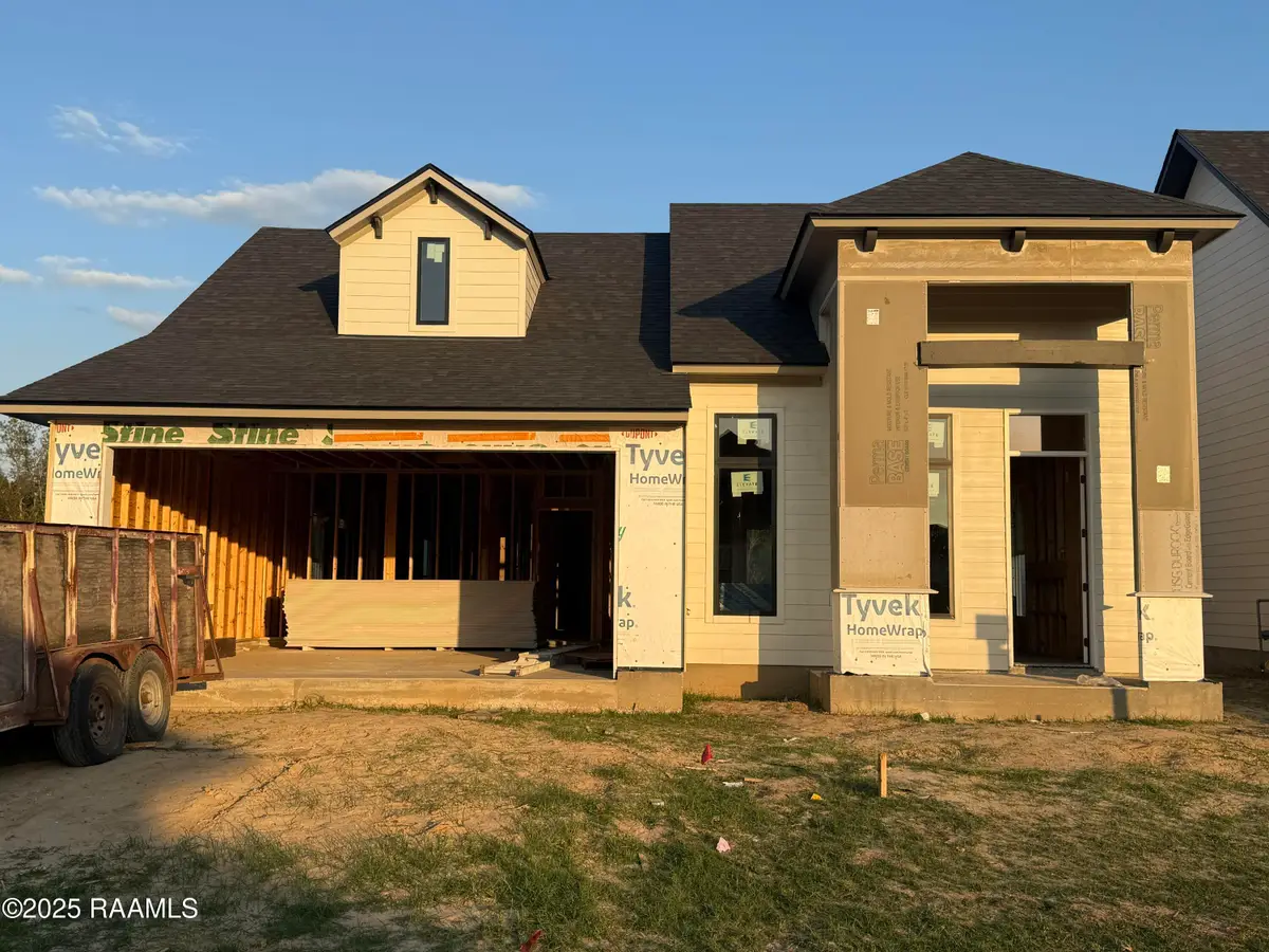 109 Meadow Walk Drive, Broussard, LA 70518 - Image #1