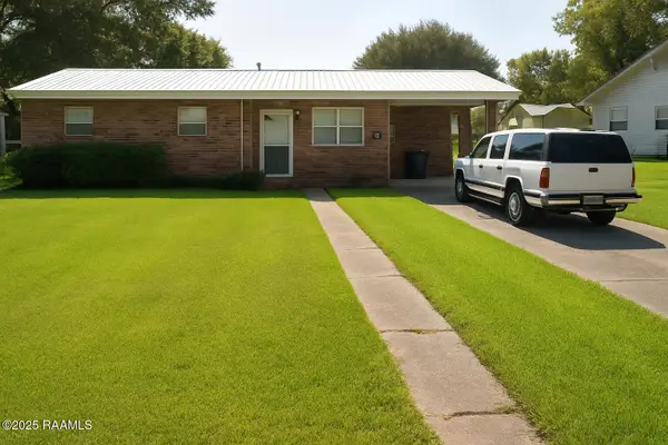 911 E Nezpique Street, Jennings, LA 70546