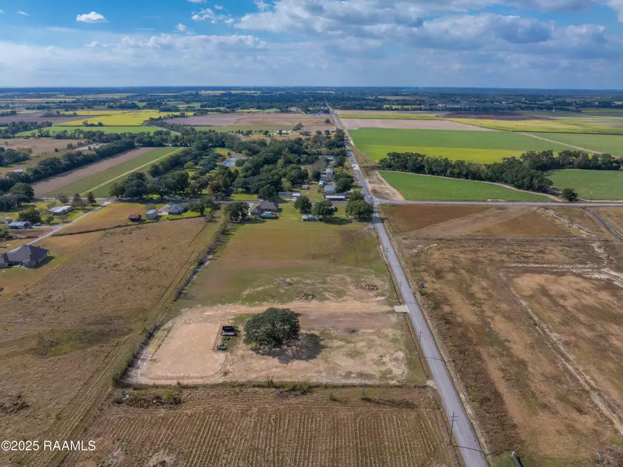 537 Chemin Agreable, Youngsville, LA 70592 - Image #3