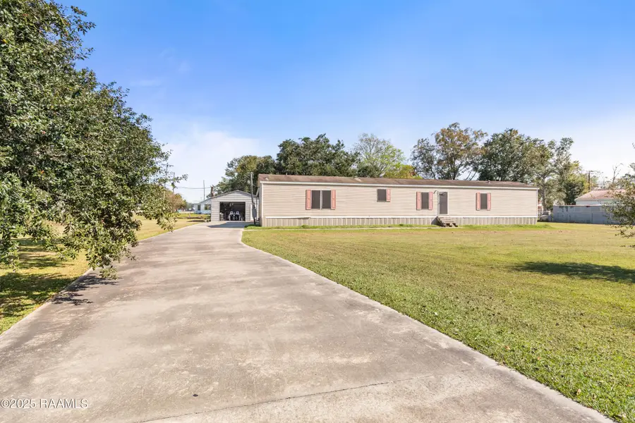 1010 Robert Drive, Saint Martinville, LA 70582 - Image #3