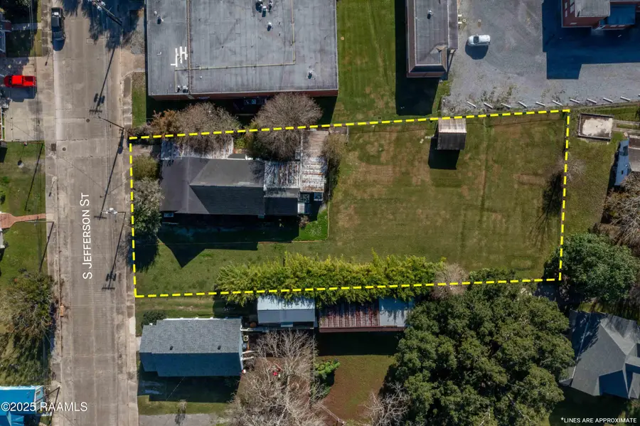 212 S Jefferson Street, Abbeville, LA 70510 - Image #2