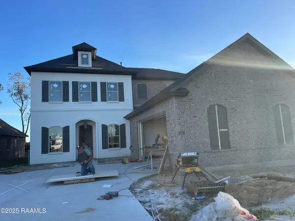 117 Sweet Ridge Way, Youngsville, LA 70592