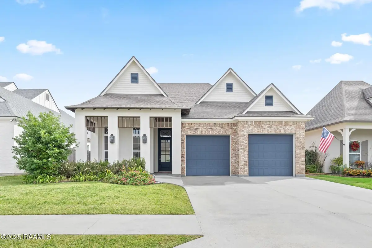 407 Channel Drive, Broussard, LA 70518 - Image #1